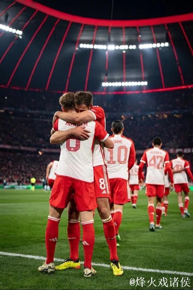 卡尔的庆祝动作含义何在?基米希幽默回应: 卡尔的庆祝动作含义何在?基米希幽默回应: