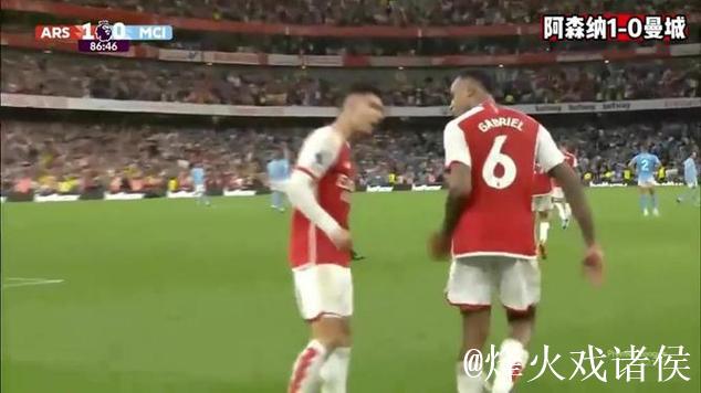 马丁内利达成连续5场欧冠破门壮举,自99-00赛季亨利后再现 马丁内利达成连续5场欧冠破门壮举,自99-00赛季亨利后再现